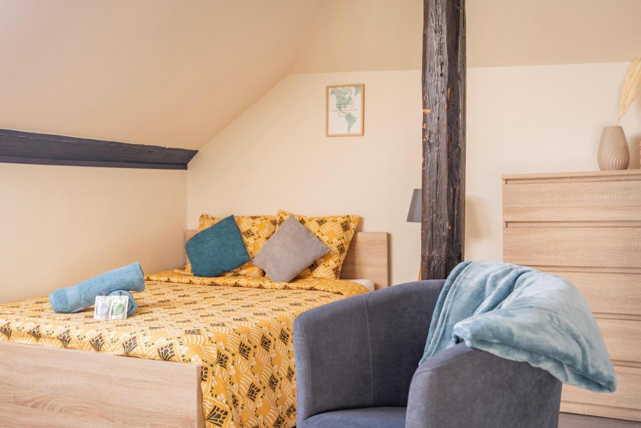 Celestial - Golden Tree - Wifi - 20Min St-Croix & Center Parcs Apartment Sarrebourg Luaran gambar